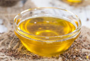 亞麻籽油廠家：亞麻籽油怎樣食用最好？